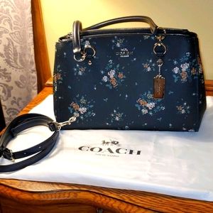 Coach Etta Carryall NWOT